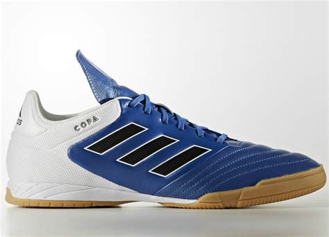 adidas Originals Men's Copa 17.3 Indoor Soccer Shoe